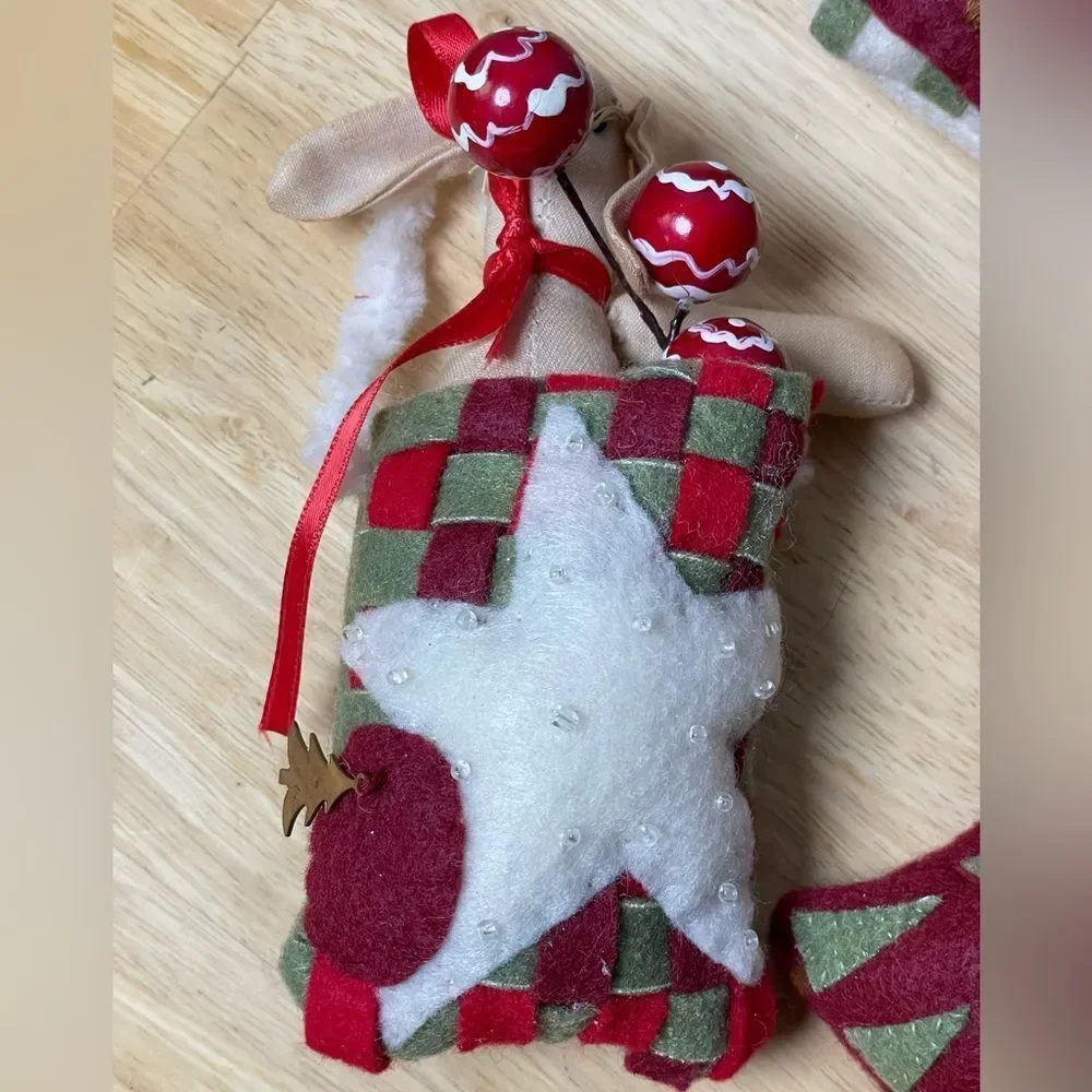 Festive Holiday Ornament Set - Red, Green, White Felt Bags w/Bunnies & Cotton